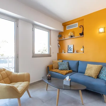 Lb Vacation I Center, Renovated With Balcony, Ideal For Holidays Or Congress!