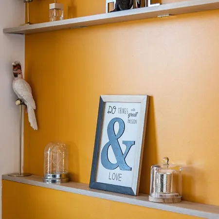 Lb Vacation I Center, Renovated With Balcony, Ideal For Holidays Or Congress!